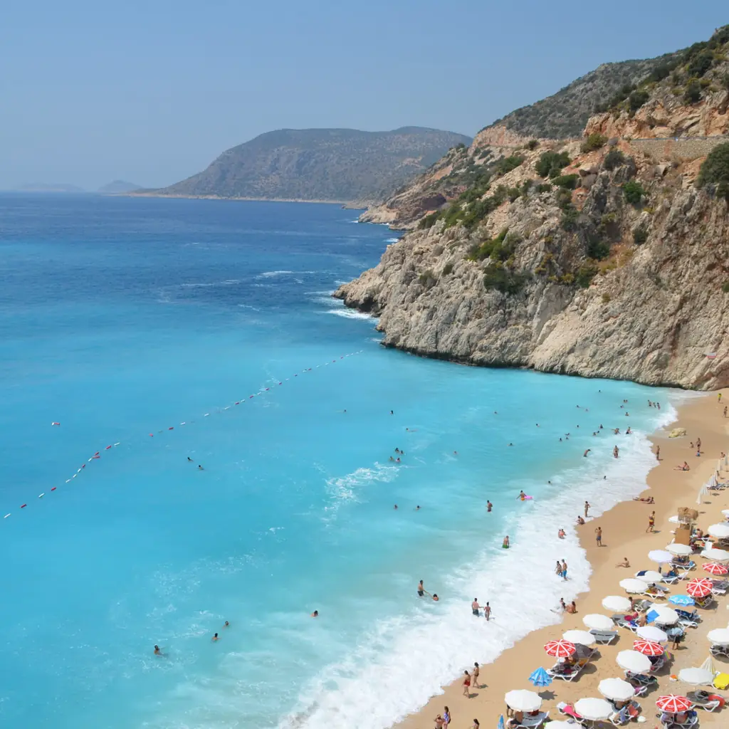 Kaputaş Plajı ve turkuaz deniz